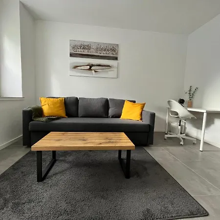 Florida Naehe Duesseldorf, Messe, Hbf, City, Wifi, Helios Hospital *