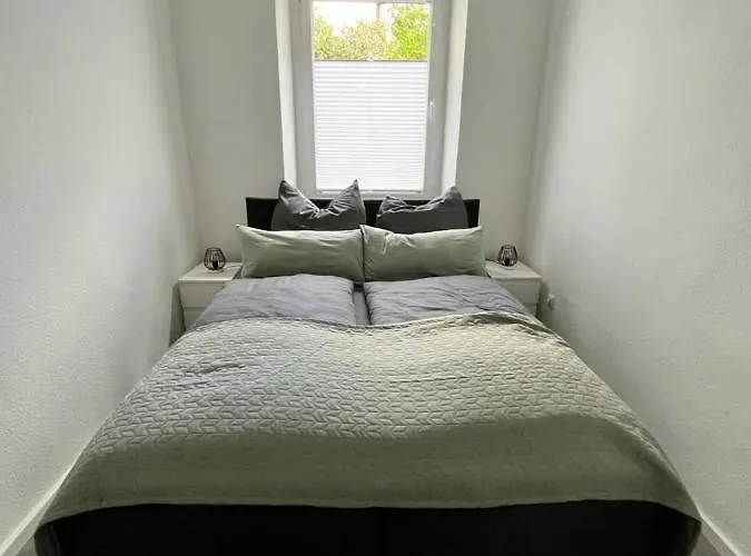 Florida Naehe Duesseldorf, Messe, Hbf, City, Wifi, Helios Hospital Daire